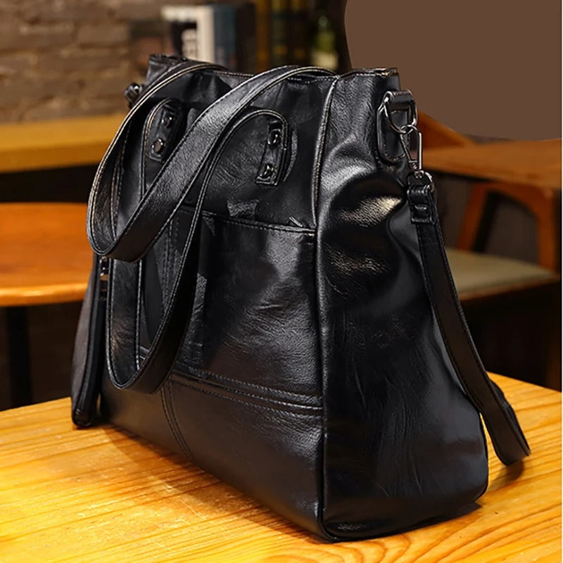 AMY™ | RETRO BAG IN VEGAN LEATHER